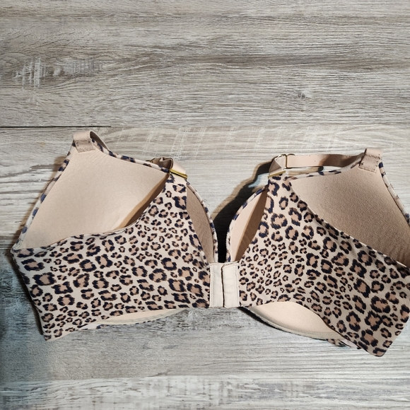 💘 Victoria's Secret Leopard Perfect Shape Bra - Picture 6 of 6